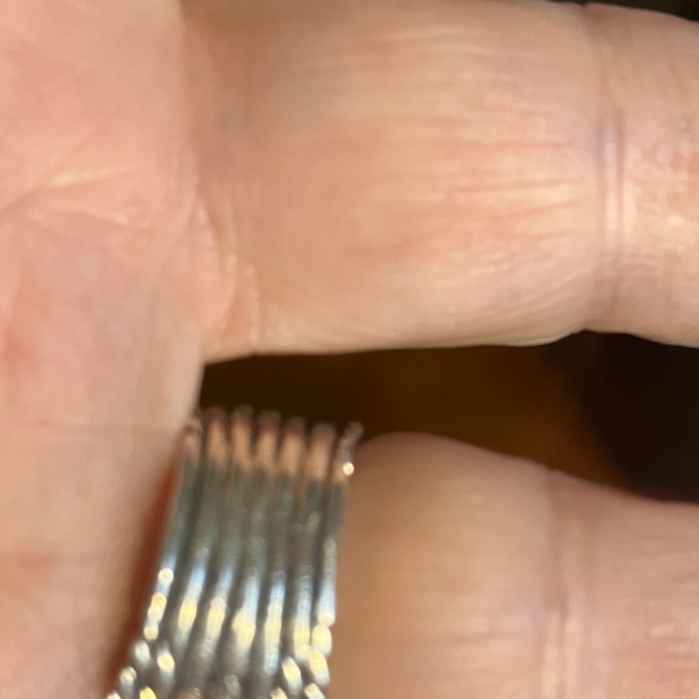 David Yurman Two-Tone Twisted Band Ring with SS and 18K gold accents - Picture 2 of 4